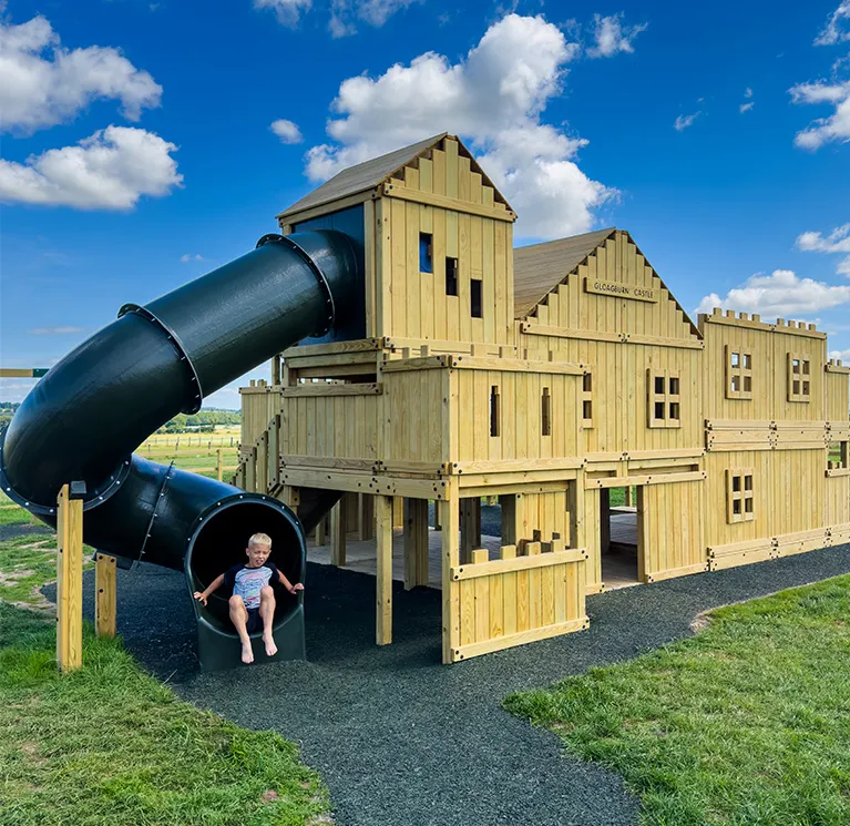 Land, Leisure, Tourism Show image